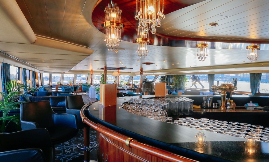 Image 8: Crucero por canales de Bélgica y Países Bajos: 5 noches todo incluido