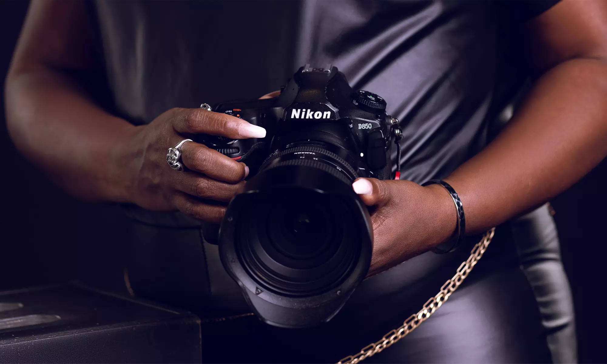 Capture Memories with 30 or 60-Min Holiday In-Studio Photography Session with Photo Package Up to 50% Off - Primary Image