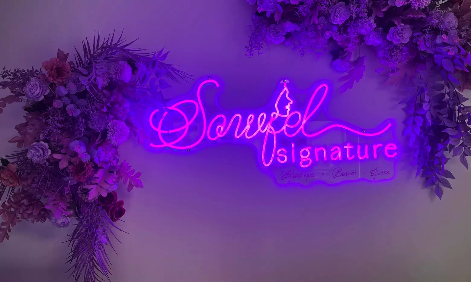 Modelage relaxant des jambes pour une sensation de légèreté