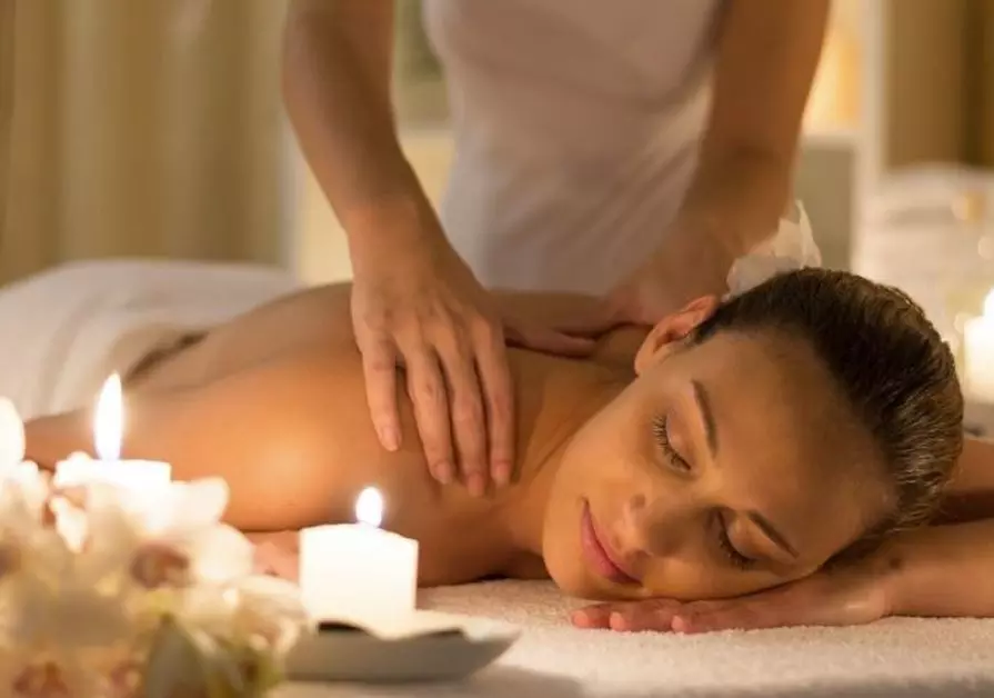 Body Massage at Pink Beauty Clinic