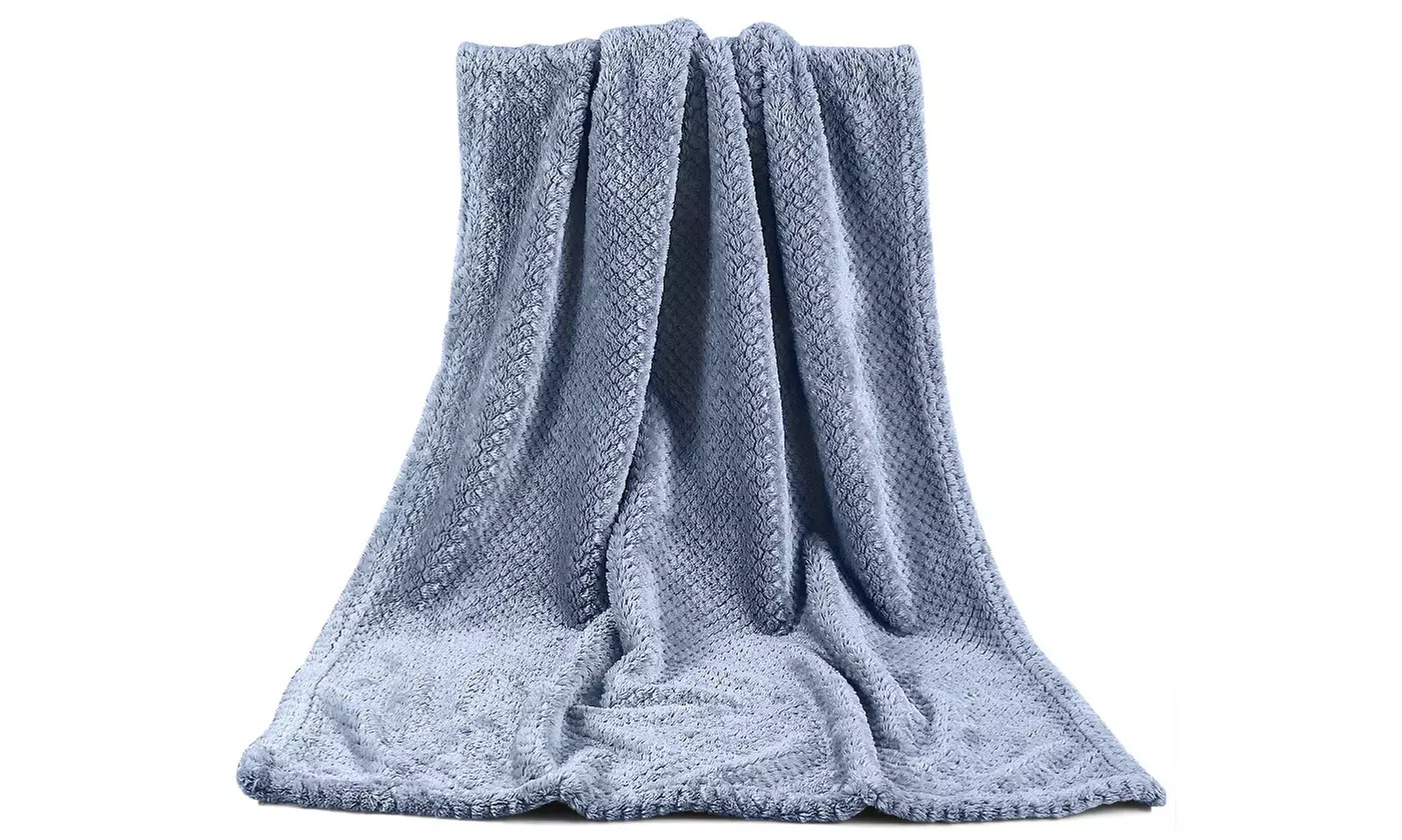 iMounTEK Fluffy Sherpa Dog Blanket Soft, Warm and Protective Pet Throw