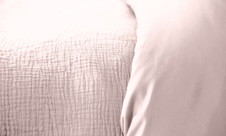 Image 3: Completo lenzuola matrimoniale in tinta unita 100% cotone