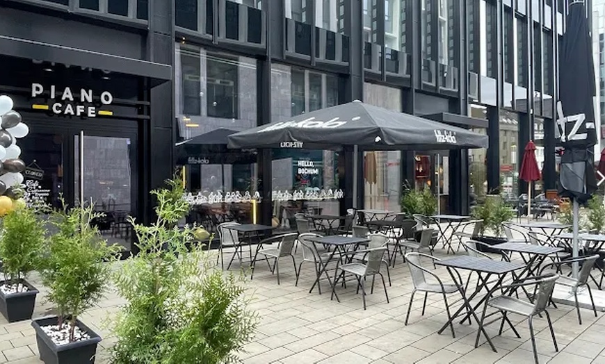 Image 3: Frühstück ALL DAY LONG inkl. frischem Orangensaft für 2-4 Personen