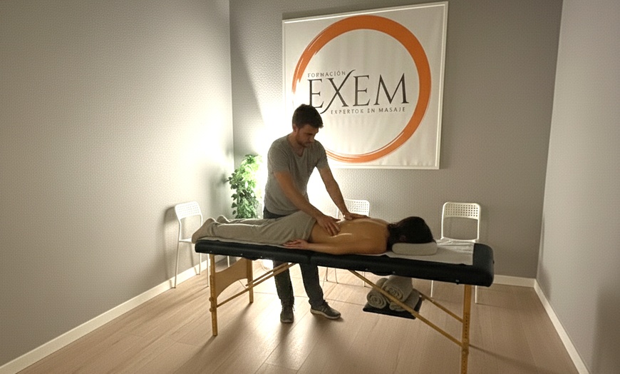 Image 2: Masaje en pareja de 30, 55 o 85 minutos a elegir