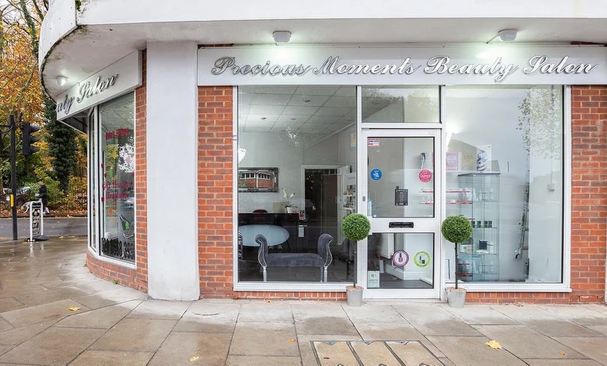 Image 5: Indulge in a Relaxing Japanese Head Spa w/w/o Facial and Jelly Mask