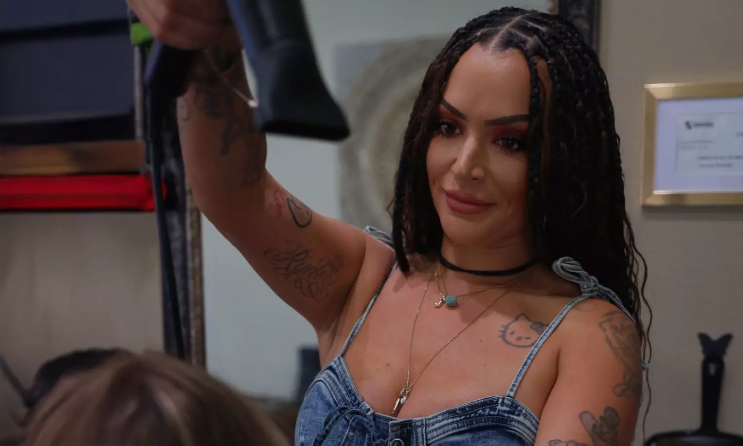 Shine-Boosting Blowouts with Deep Conditioning Treatments