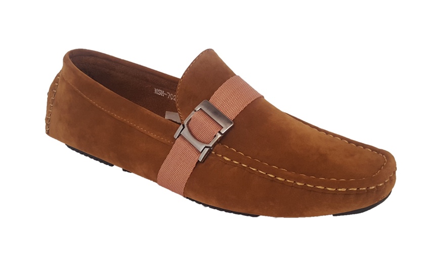 Image 8: Men's Slip-On Moccasins 