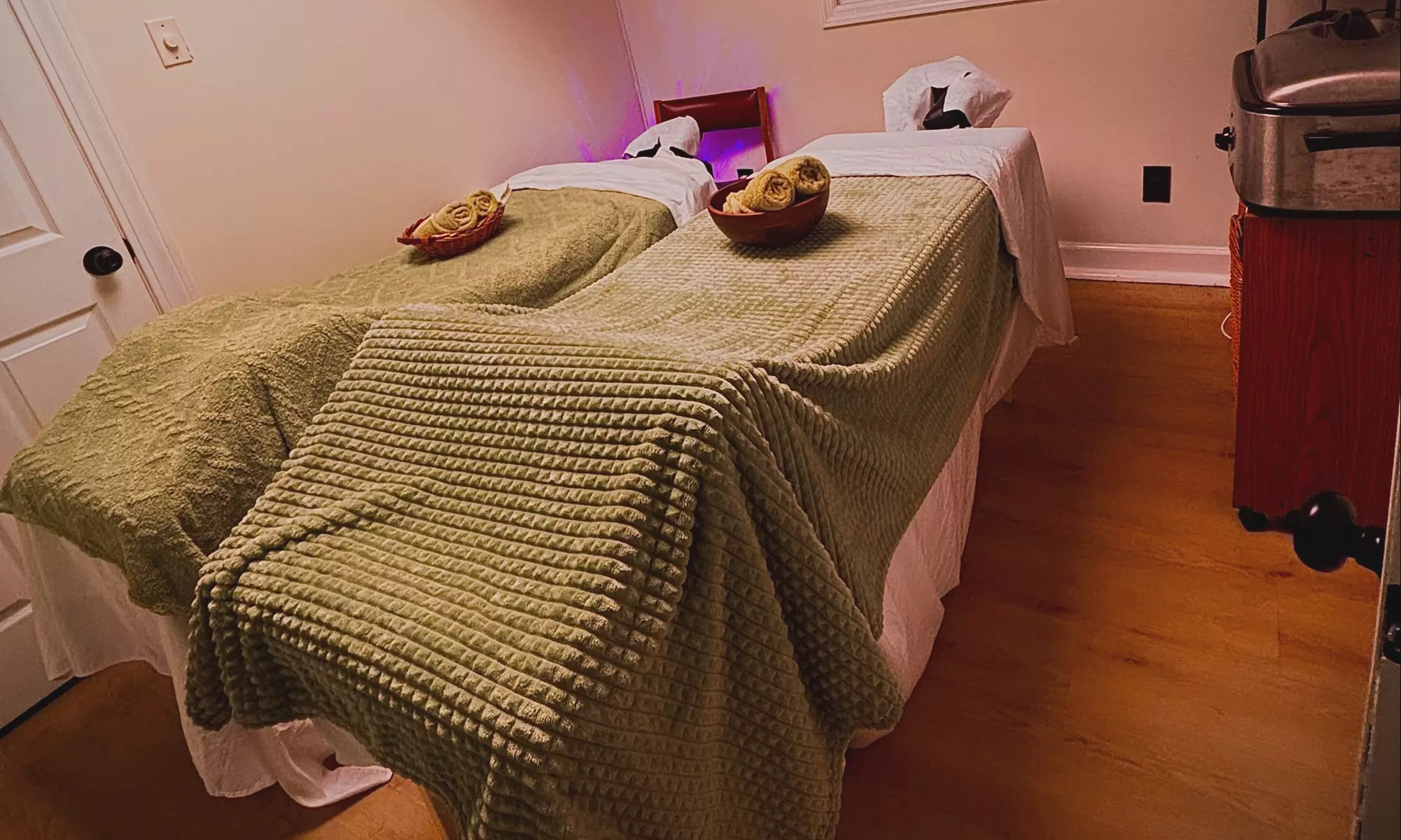 Relax with Swedish or Deep Tissue Massages for Individuals or Couples