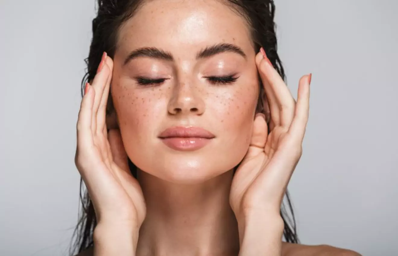 Up to 60% Off 60-300 Units of Dysport + 1 Syringe of Restylane