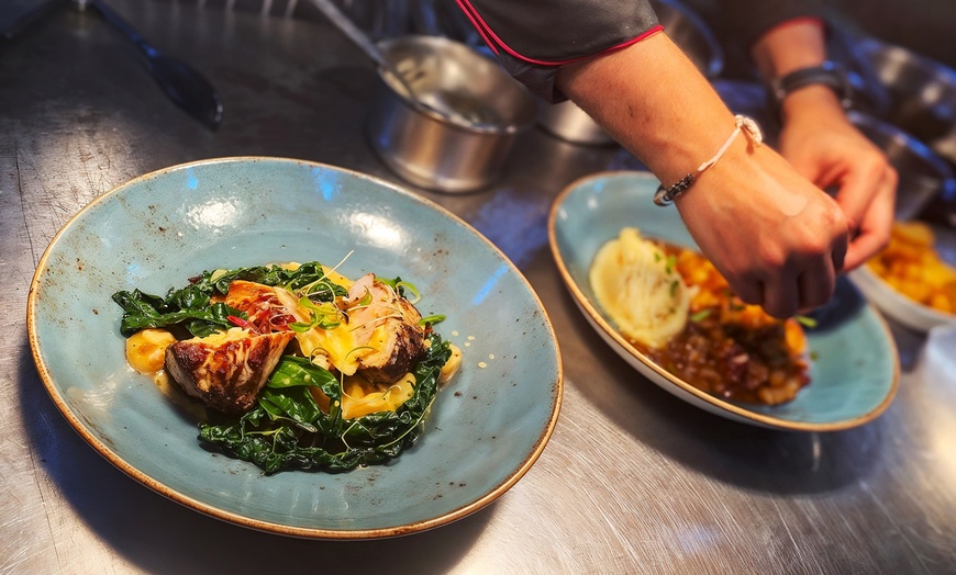 Image 4: 3-Course Dining with Beer, Wine or Prosecco in Chelmondiston