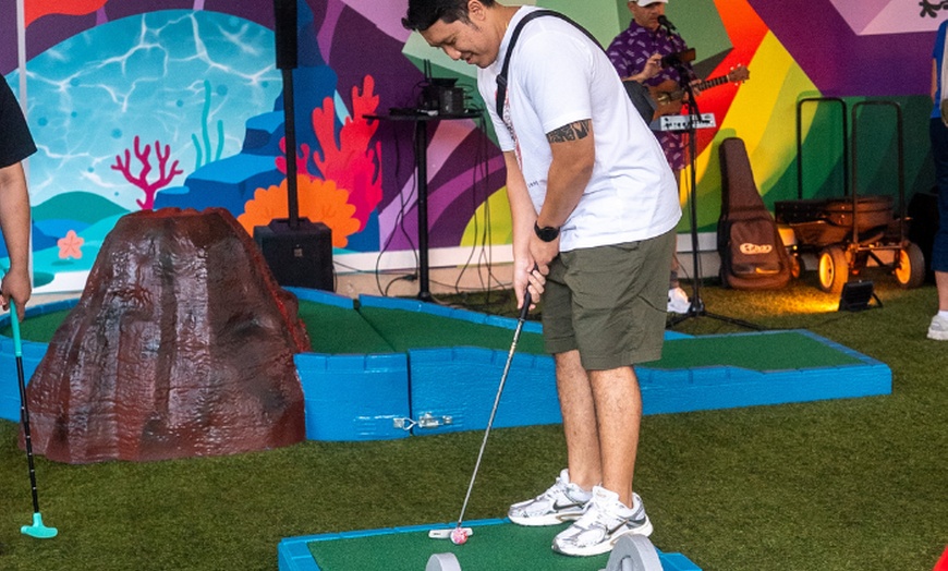 Image 4: Mini Golf Fun at Birdie Time Pub Honolulu