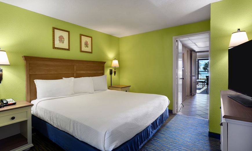 Image 17: Oceanfront Bliss Awaits at The Caribbean Resort & Villas