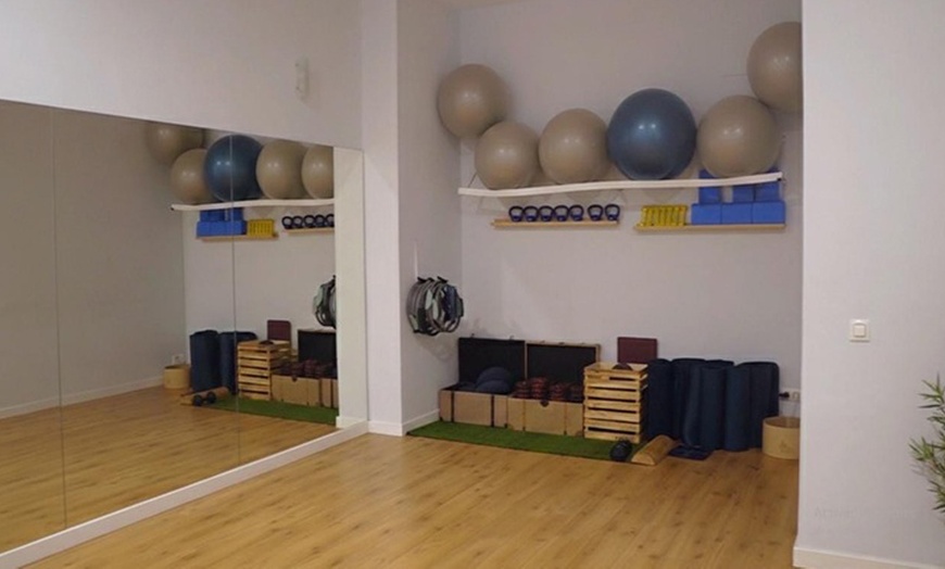 Image 9: 1 o 2 sesiones de fisioterapia avanzada 50 minutos 