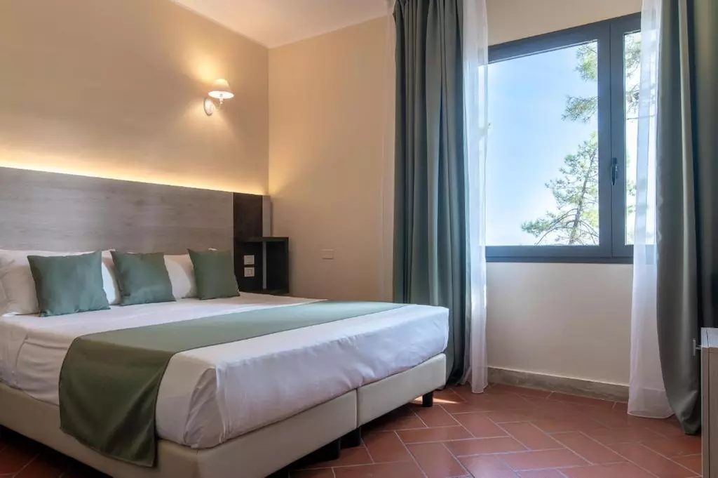 Firenze 4*: camera matrimoniale con colazione, cena e Spa privata