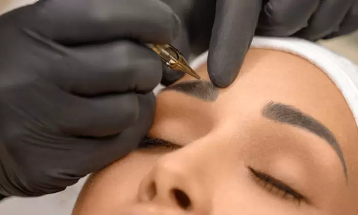 Up to 30% Off on Eyebrow Tinting at Proper Brows and Lash - Primary Image