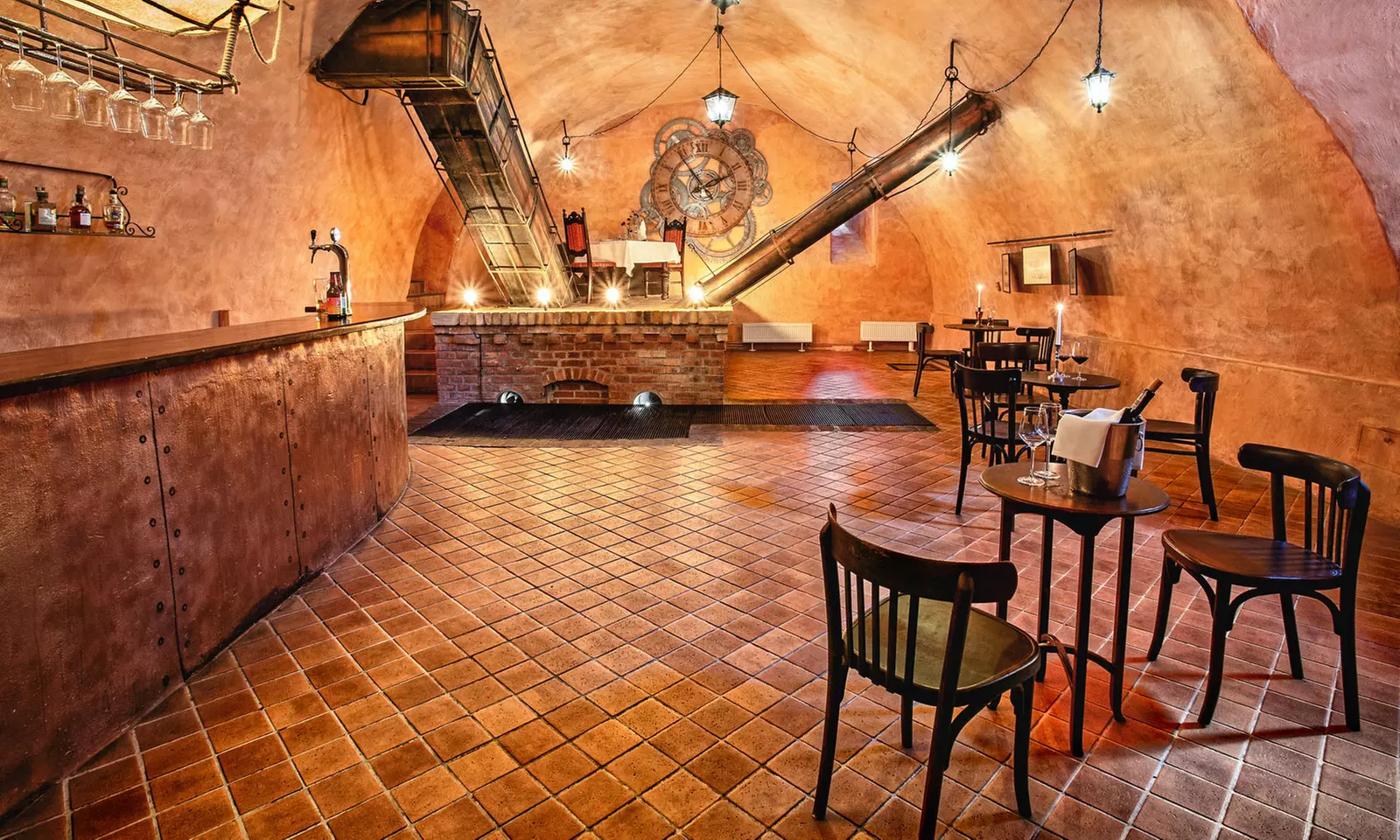 Niederschlesien: Doppelzimmer mit Halbpension auf dem Schloss