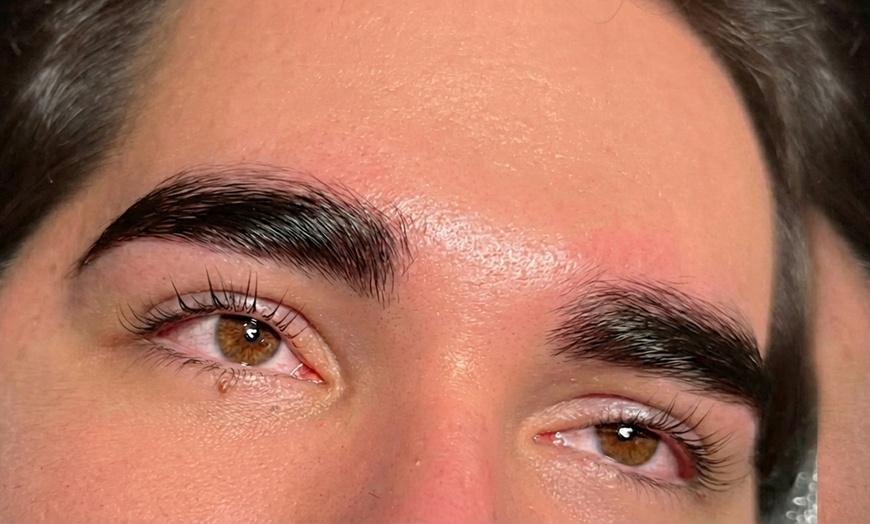 Image 3: Brow Makeover or Lash & Brow Makeover, 4 Brow Shaping Packages & More 