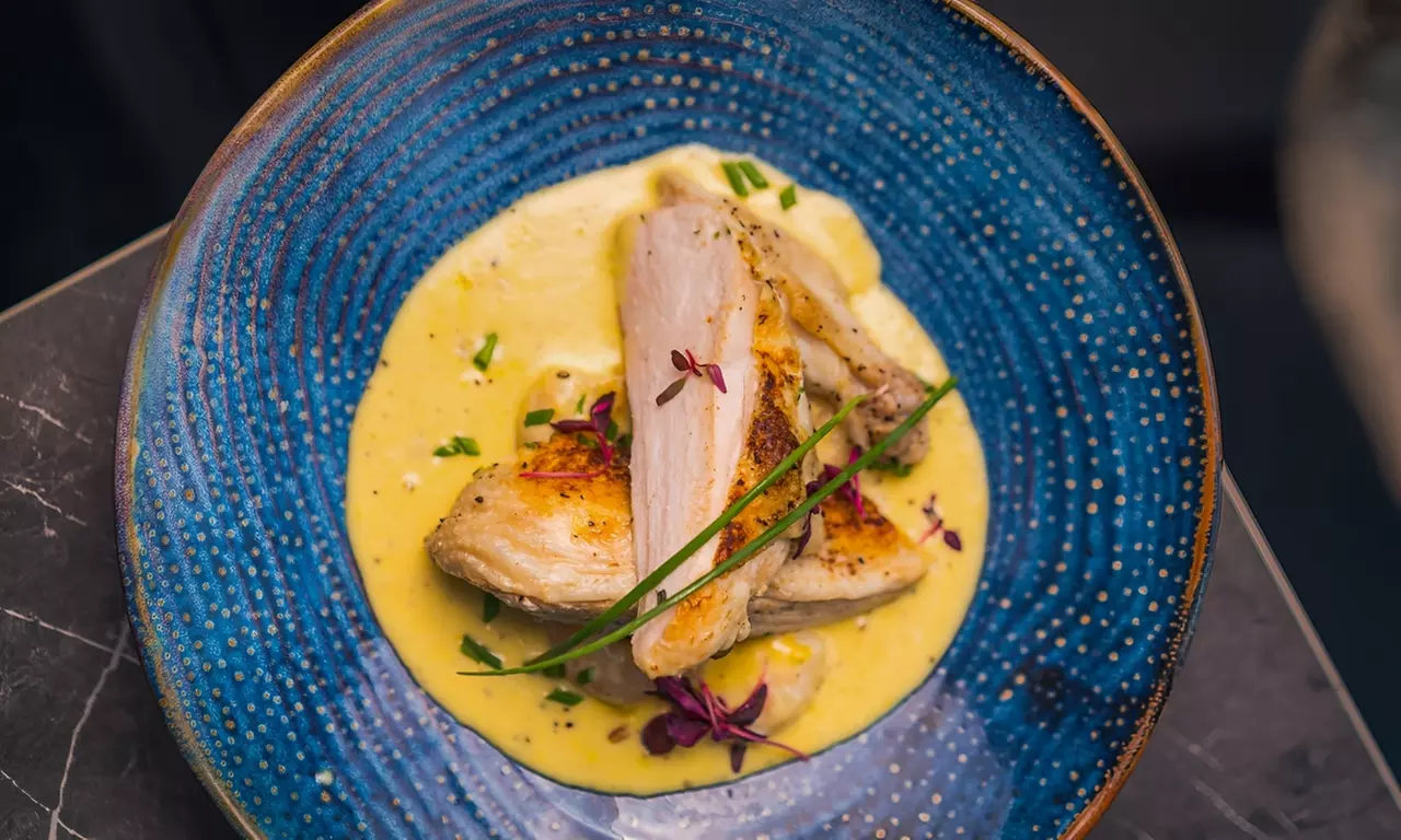 2-Course Dining & Cocktails for 2–4 People with Live Music at 3Sixty