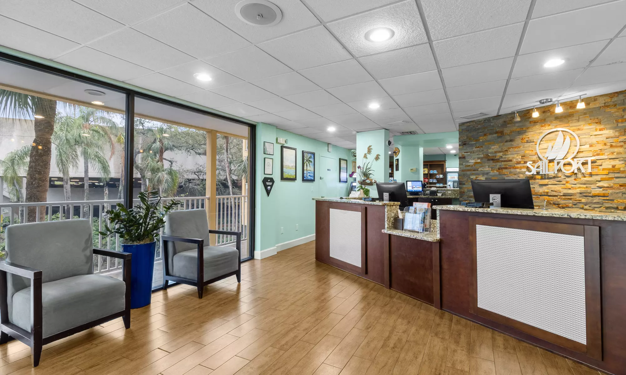 Sailport Waterfront Suites: Your Gateway to Bayside Serenity
