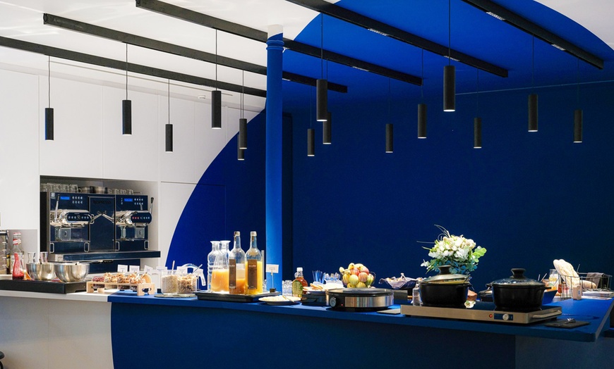 Image 13: Paris : chambre double avec petit-déjeuner, boisson et départ tardif