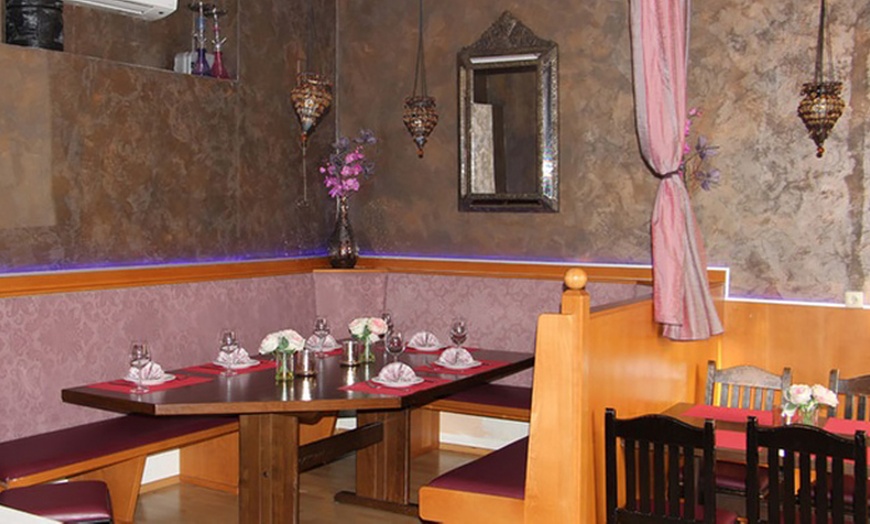 Image 3: Probiere den Orient: authentische libanesische Mezze Spezialitäten