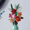 Image 1: Blumenstrauß-Baustein-Set mit Vase
