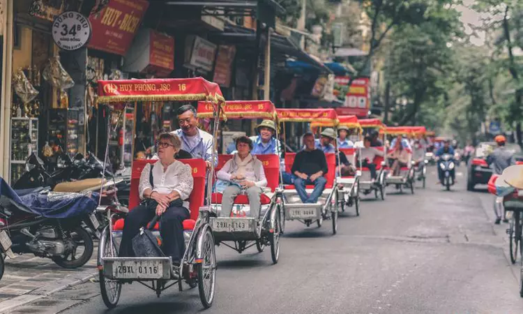 Vietnam: 8-Day Tour of Ha Long Bay Cruise, Cu Chi Tunnel