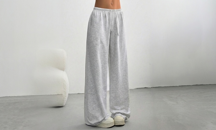 Image 2: Women’s Casual Straight-Leg Trousers