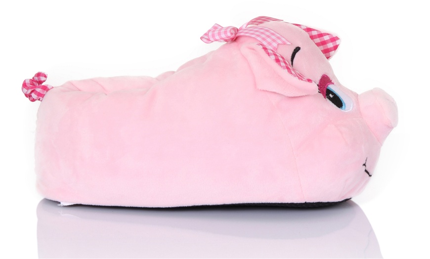 Image 3: Women's Animal-Shaped Slippers