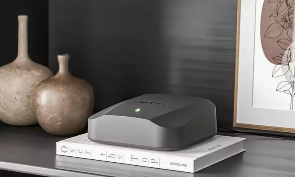 Wyze Wi-Fi 6E Mesh Router Pro Tri-Band - WF6ETBMR - Refurbished