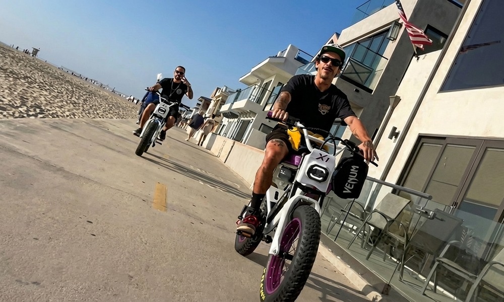 Explore Balboa & Newport Beach with 2 or 3-Hour E-Bike Rental for 2