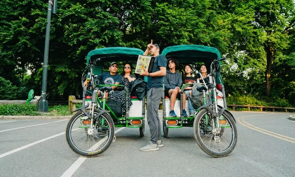 Private Central Park Pedicab Tours with Photo Stops - Primary Image
