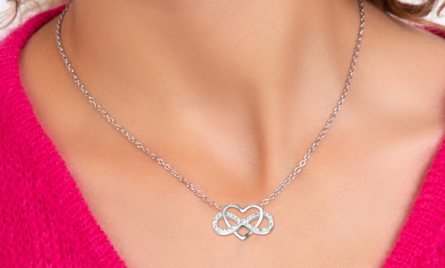 Image 8: Collar con colgante de enlace o corazón de SC Crystal