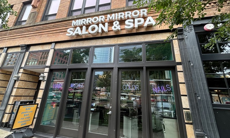 Image 2: Relax and Rejuvenate with a 60 or 90-Minute Swedish Massage!