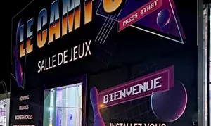 Partie de bowling de 60 minutes pour 2 à 4 personnes en semaine ou le week-end (jusqu'à 26% de remise)