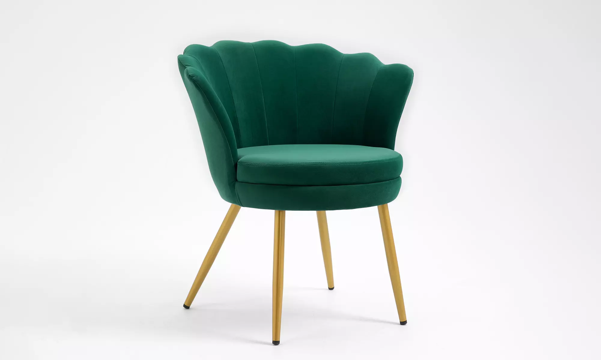 Silla con respaldo en forma de concha