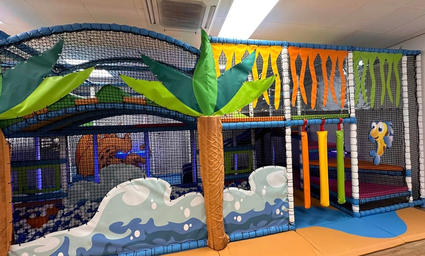 Image 8: Enjoy a Fun Day w/ Entry to Oasis Play for 2 Adults & Up to 3 Children