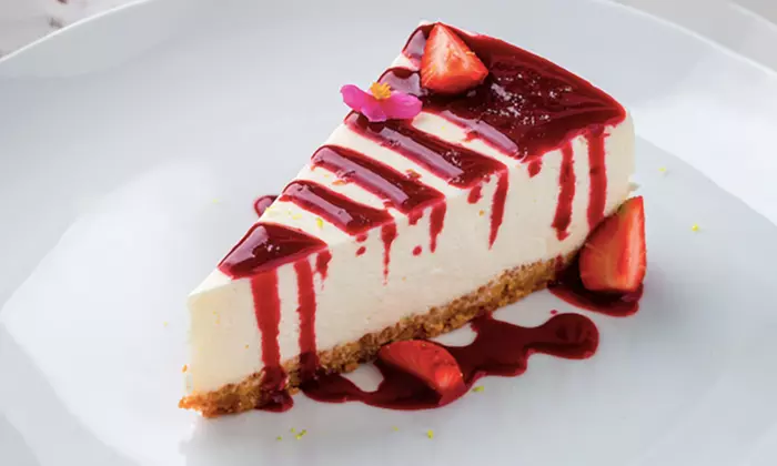 Three Course Dinner With Cocktails & A Live Drag Show!