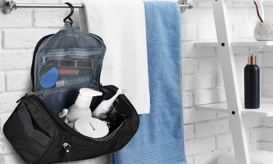 Image 5: Hanging Toiletry Bag