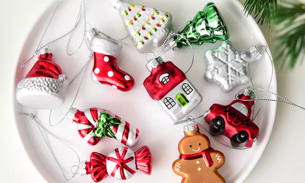 9er- oder 17er-Set Weihnachts-Kugeln aus bemaltem Glas