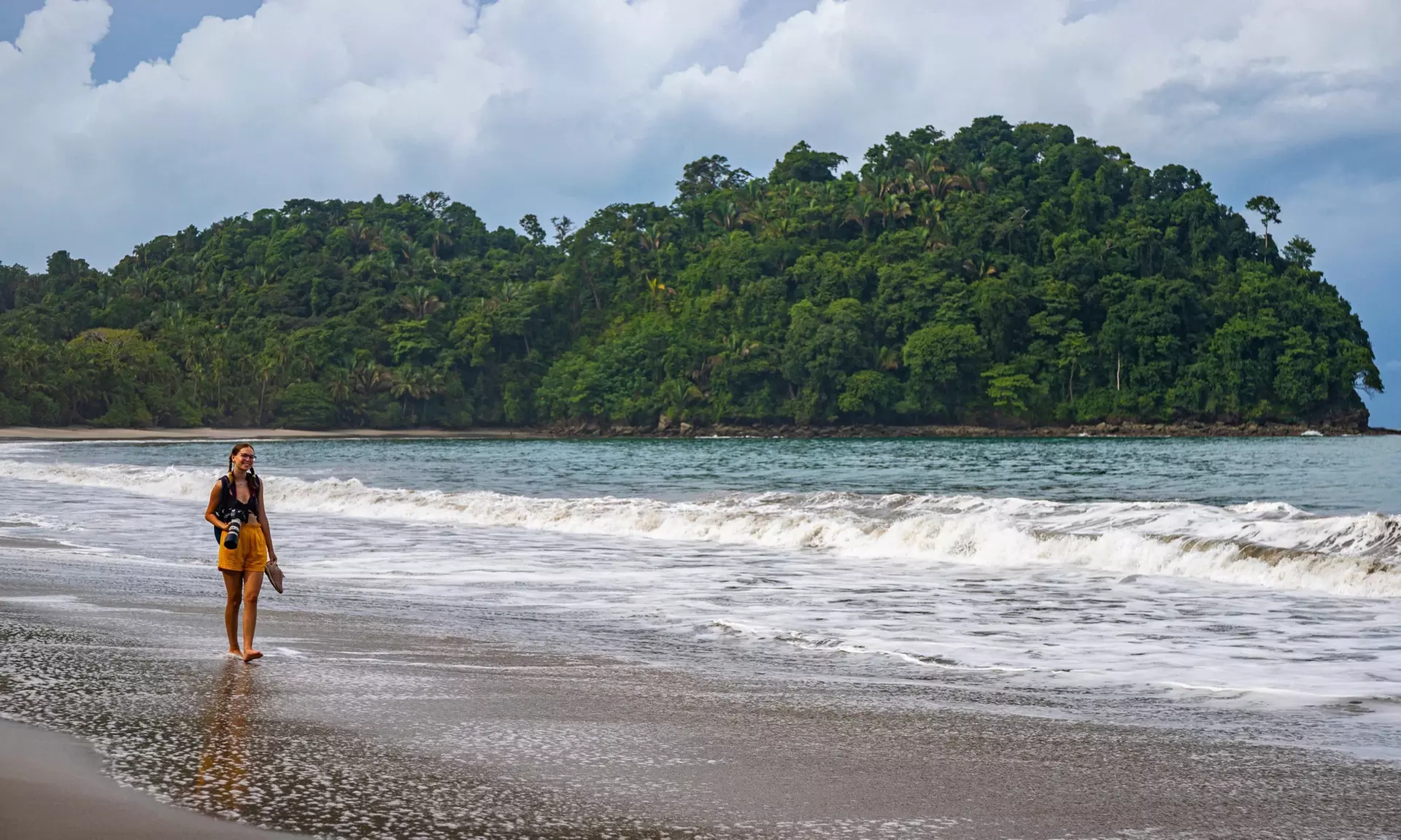 ✈ 12-Day Ultimate Costa Rica RoadTrip w/ Air, Hotel & Car from Worldee