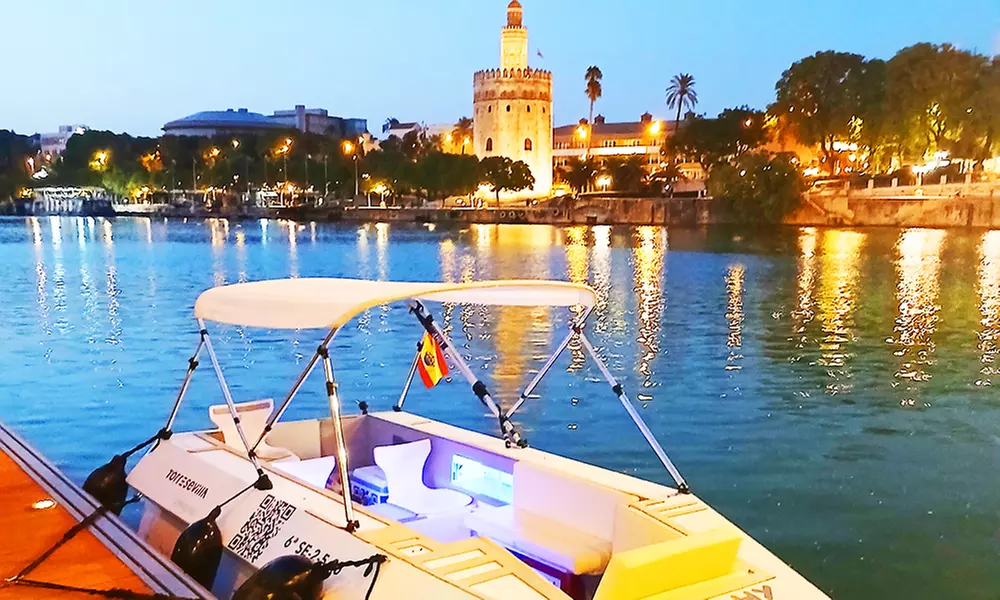 Paseos en TaxiShip eléctrico por el Guadalquivir