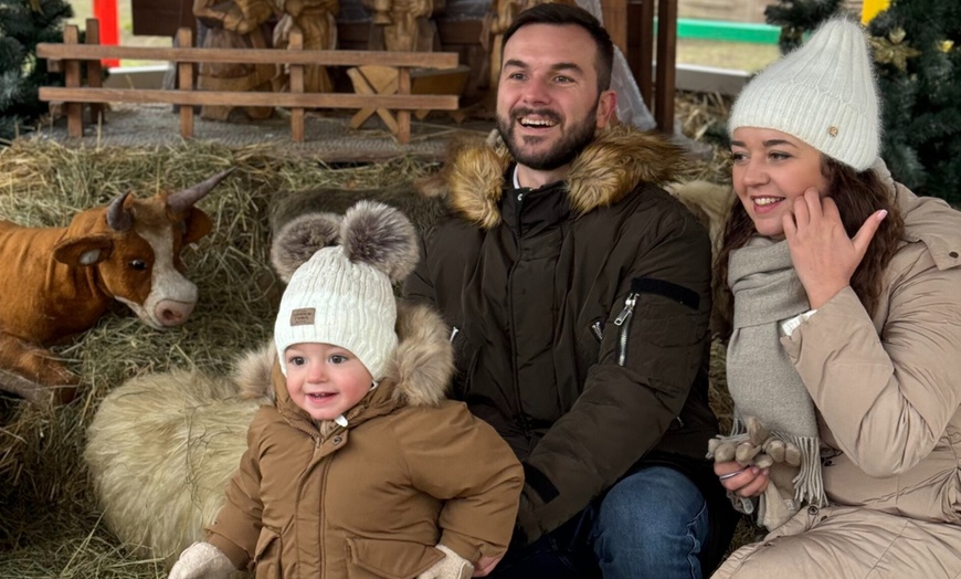 Image 8: Poczuj magię Bożego Narodzenia: Bilety na Farmę Świętego Mikołaja