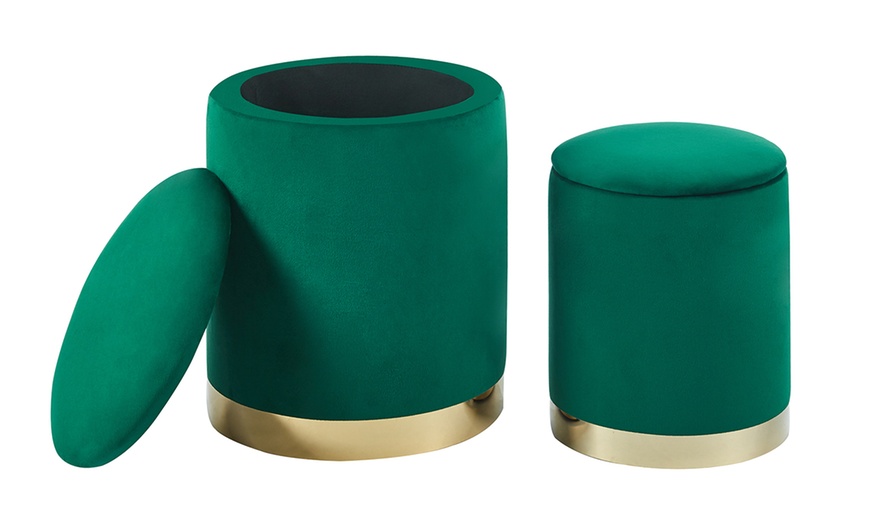Image 12: Coppia di pouf contenitori in velluto