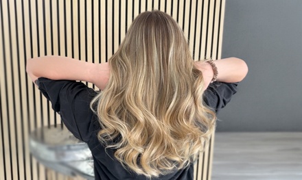 Cut and Blow-dry  - Innovart Beauty House