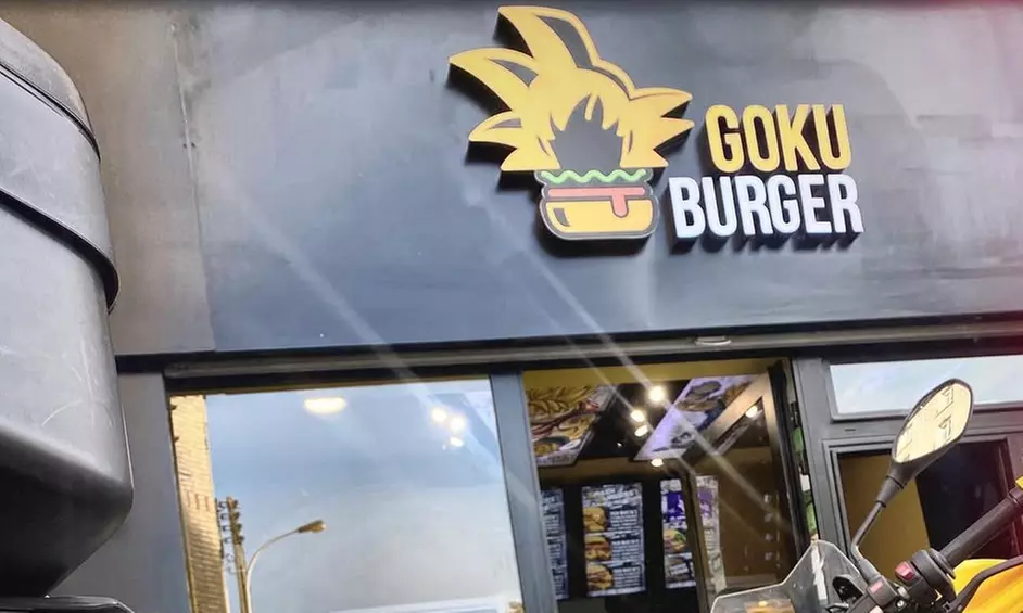 Burger du jour avec frites et boisson à Goku Burger, Colombes