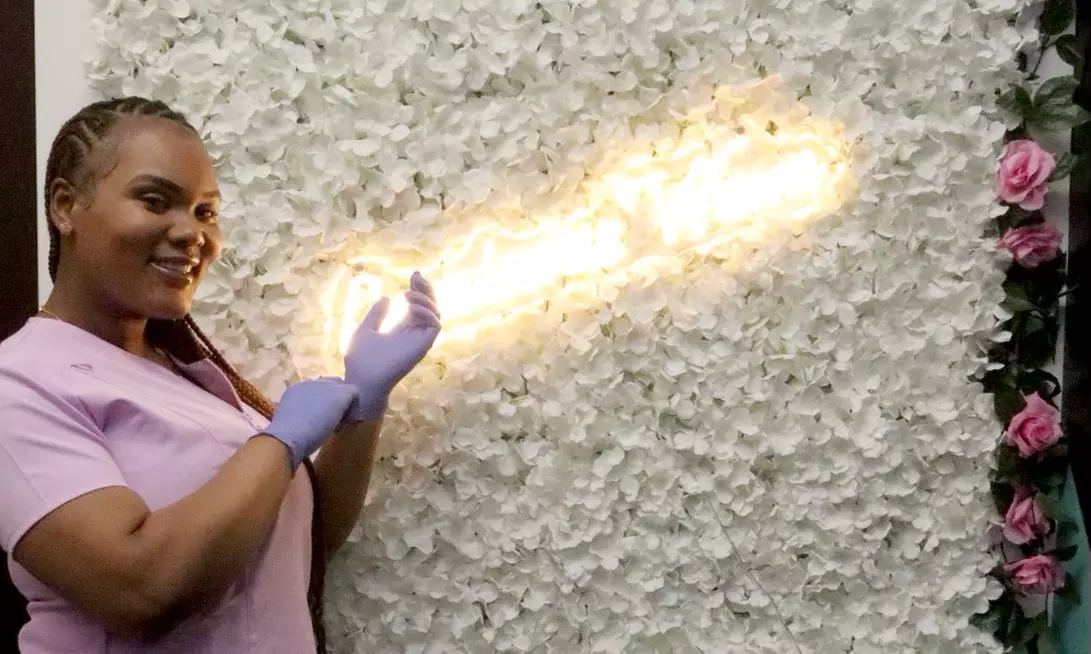 Unwind with a 60 Minute Hot Towel and Essential Oils Back Massage