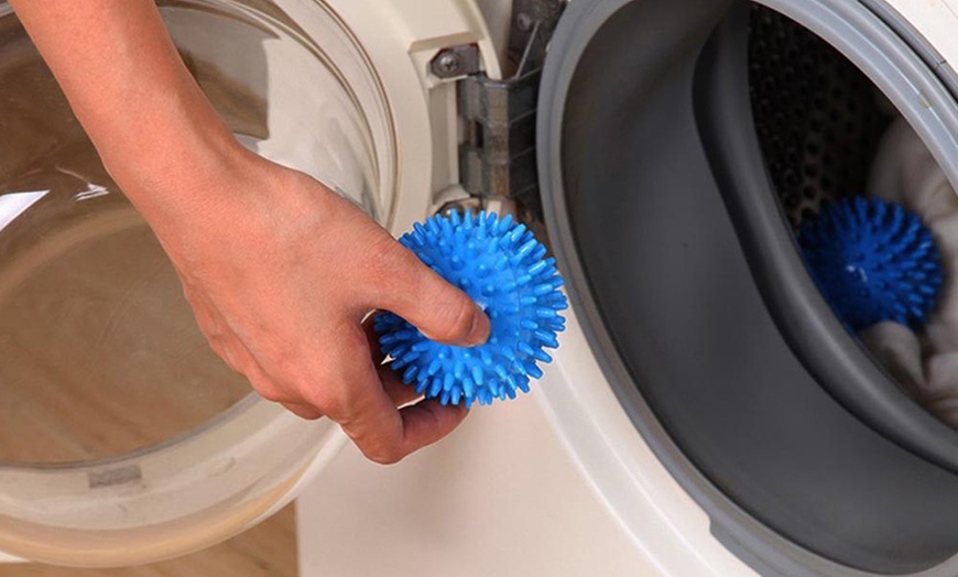 Image 4: Eco-Friendly Dryer Balls