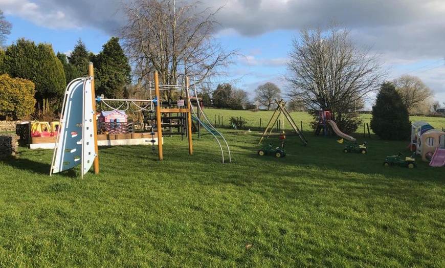 Image 19: Swinscoe: 2-Night Stay with Breakfast and Optional Dinner