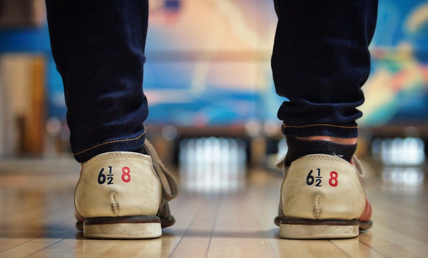 Image 2: Have a Blast with 1-Hour Bowling Fun with Friends
